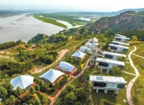 我国国家级旅游度假区数目已达六十三家——  引发度假旅游消费更大潜力（消