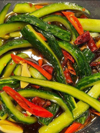 分享几道特色美食，这些美食既做法简单，又好吃又实惠.