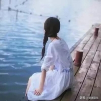 大货车冲过来时 我推开了妈妈 自己被撞飞 我高位截瘫 被百口人厌恶